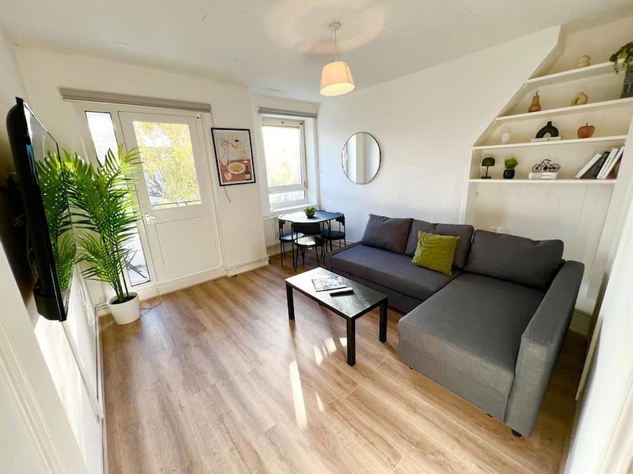 Apartmán 2 Bed Flat- Belsize Park Londýn Exteriér fotografie